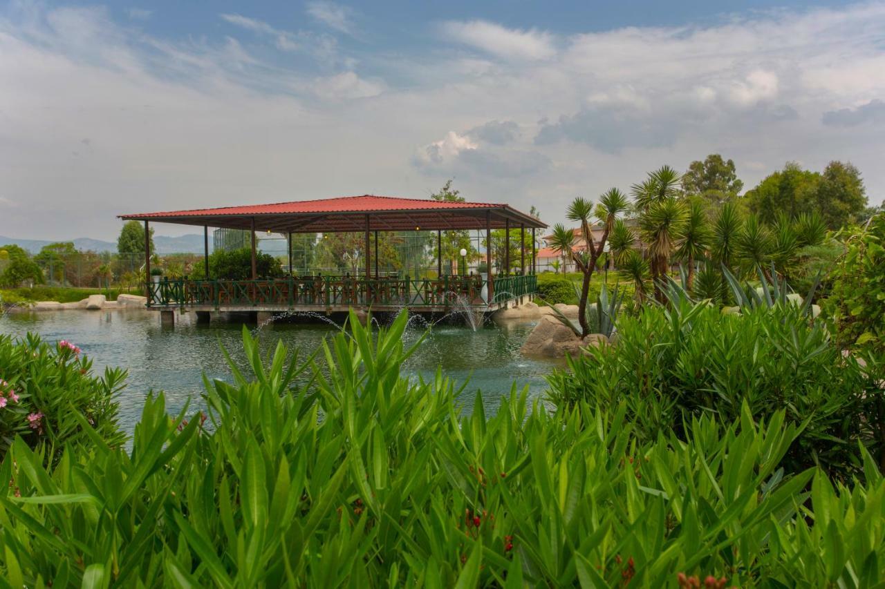 Hotel Beyt - Islamic Kusadası Exteriör bild